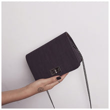 Load image into Gallery viewer, Women Shoulder Bag Luxury Handbags Women Bags Designer Version Luxury Wild Girls Small Square Messenger Bag Bolsa Feminina